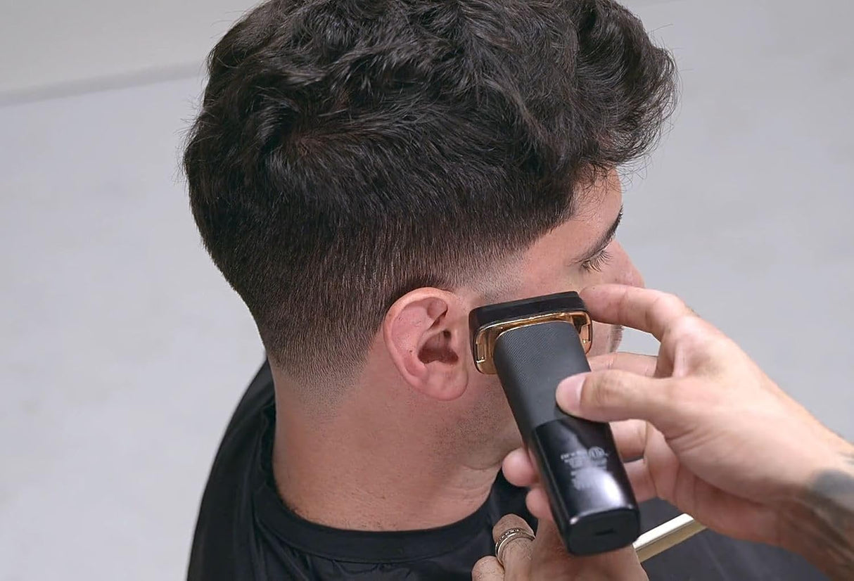 Andis Black Resurge Shaver Matte