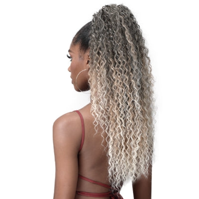 Bobbi Boss Tress up Drawstring Ponytail Water Wave - 28"