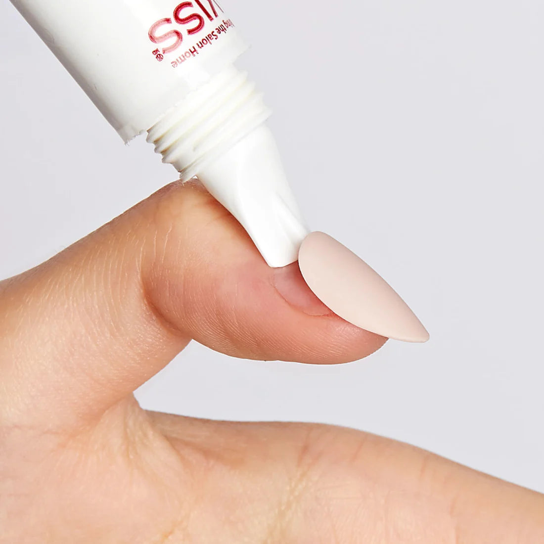 KISS Glue Off Press on Nails Remover