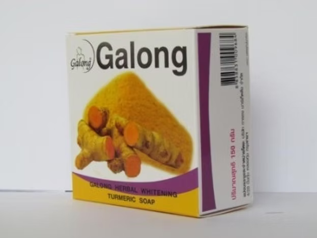 Galong Turmeric Herbal Soap 150g, Galong turmeric soap, herbal cleansing soap, acne-fighting soap, soap for dark spots, moisturizing turmeric soap, natural skin care soap, soap for bright skin, Galong 150g herbal soap, anti-freckle soap, body odor control soap, skin nourishing soap, foaming herbal soap, turmeric skincare bar, soap for healthy glowing skin, natural brightening soap